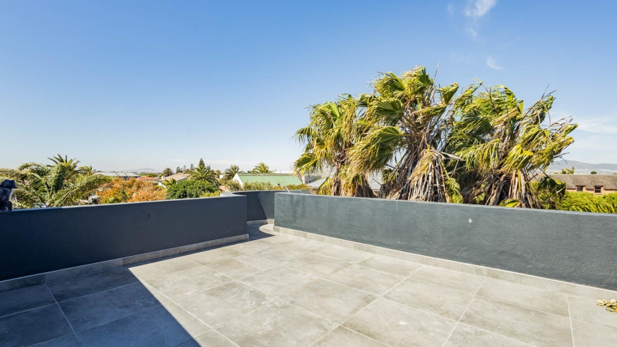 To Let 3 Bedroom Property for Rent in Sunset Beach Western Cape